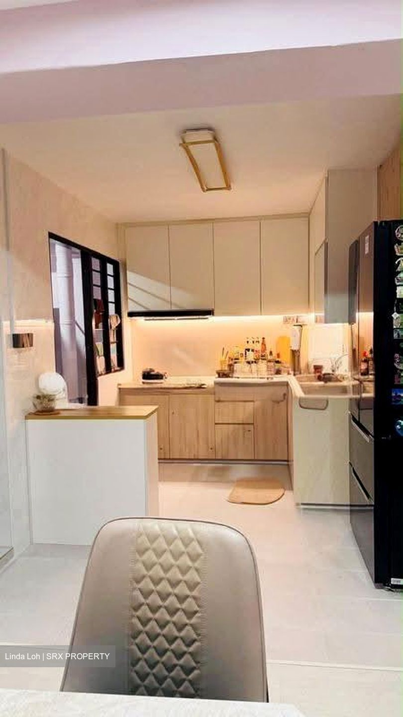 Blk 718 Woodlands Avenue 6 (Woodlands), HDB 5 Rooms #630096831